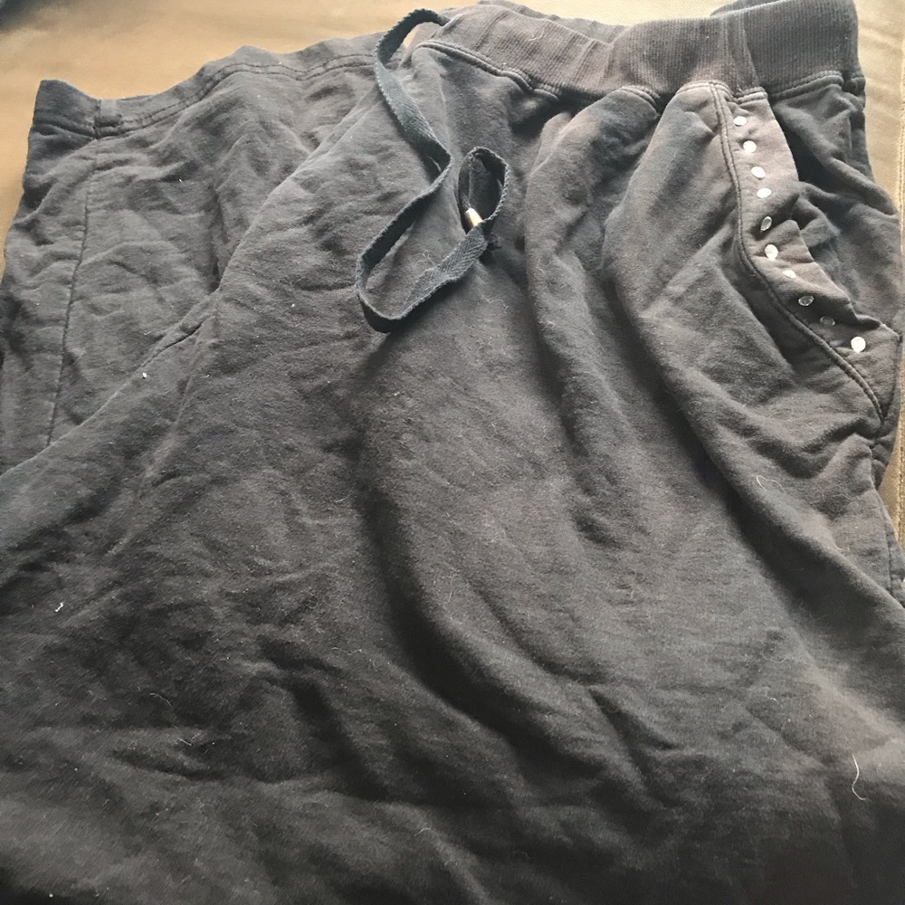 Women’s comfy capris